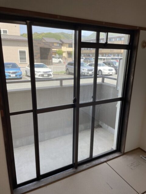 【山口市のリフォーム】窓の木枠を綺麗にリフォーム！助成金の利用もおすすめします